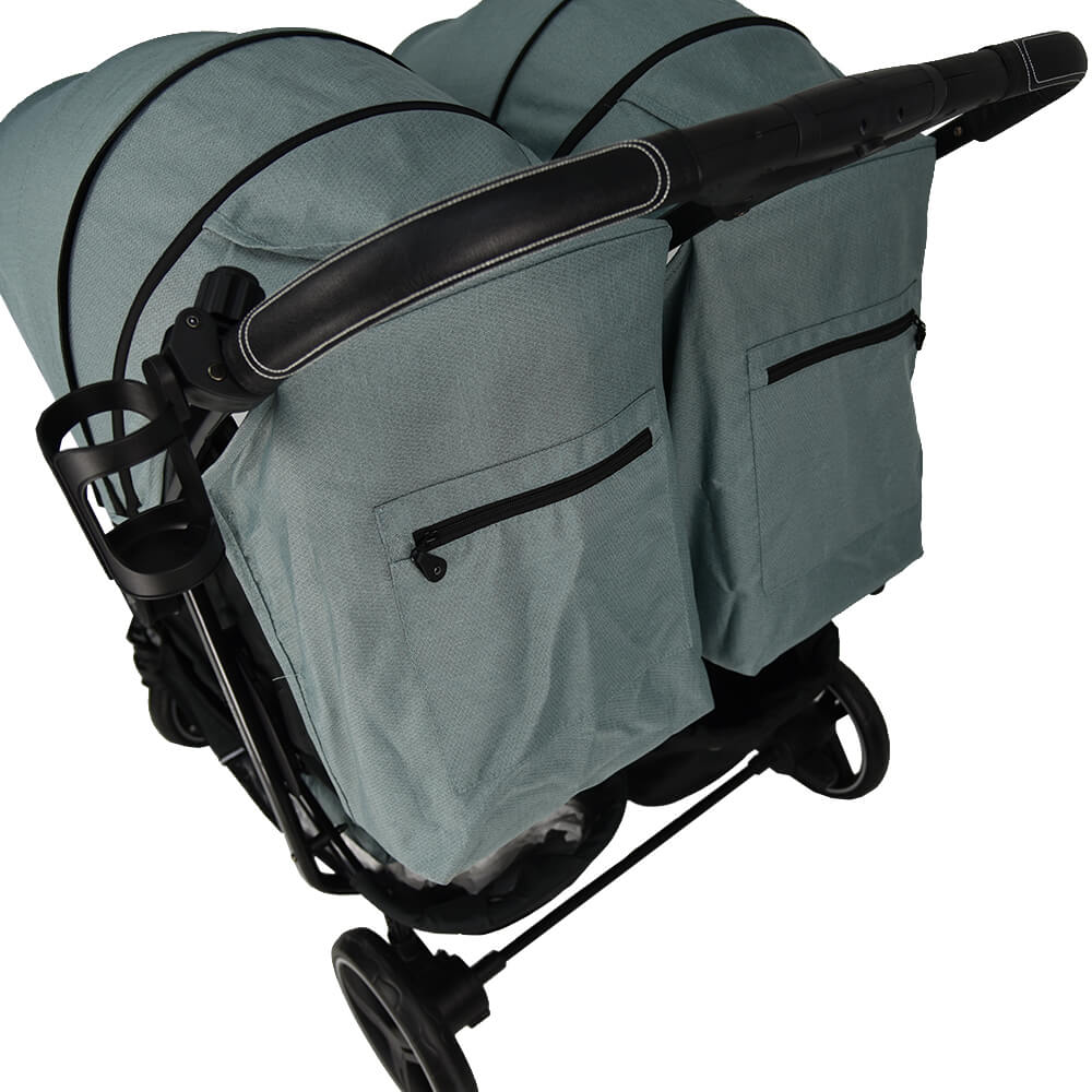 Η φωτογραφία δείχνει Καρότσι διδύμων της εταιρείας Bebe Stars.