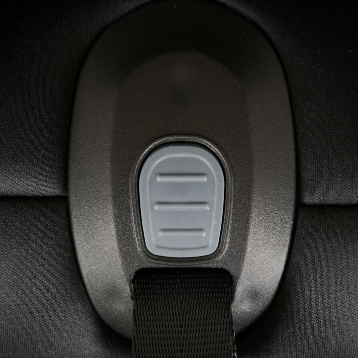 Το κάθισμα αυτοκινήτου Gravity I-Size 40-150 cm είναι με σύστημα Isofix + Top Tether, πληροί το πρότυπο R129-03.