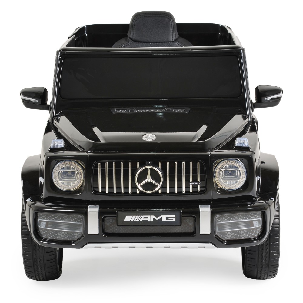 Mercedes-AMG G63 – Πολυτελής διασκέδαση για τους μικρότερους λάτρεις της ταχύτηταςΑφήστε το παιδί σας να βυθιστεί σε έναν κόσμο στυλ και ενθουσιασμού με το ηλεκτρικό αυτοκίνητο Mercedes-AMG G63.