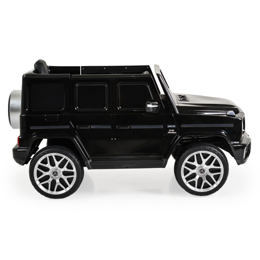 Mercedes-AMG G63 – Πολυτελής διασκέδαση για τους μικρότερους λάτρεις της ταχύτηταςΑφήστε το παιδί σας να βυθιστεί σε έναν κόσμο στυλ και ενθουσιασμού με το ηλεκτρικό αυτοκίνητο Mercedes-AMG G63.