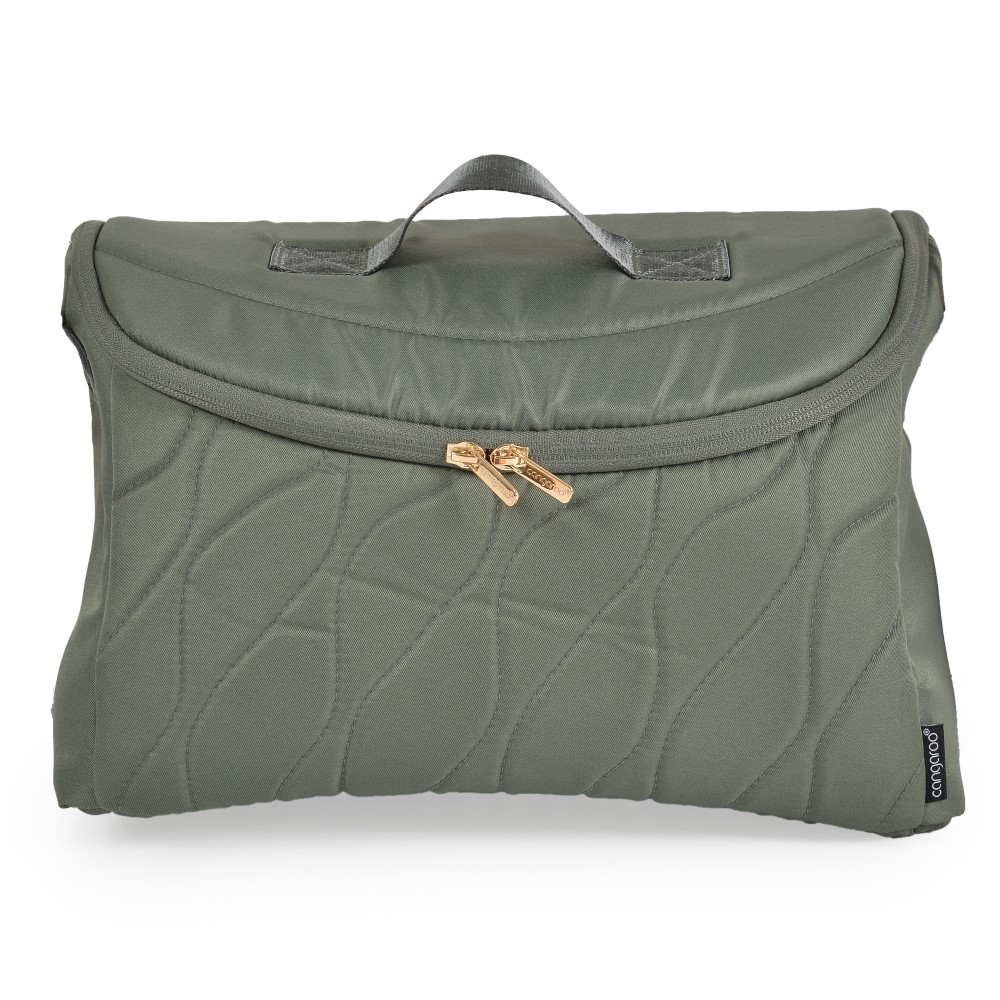 Η φωτογραφία δείχνει Καρότσι Celebrity 2 σε 1, Cangaroo, σχεδιασμένο με γνώμονα τη δυναμική καθημερινότητα των γονέων και την απόλυτη άνεση του παιδιού.