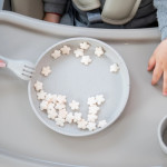 Η φωτογραφία δείχνει Το πιάτο Platinum Silicone έχει σχεδιαστεί για να κάνει τα πρώτα γεύματα του μωρού σας διασκεδαστικά, ασφαλή και εύκολα.