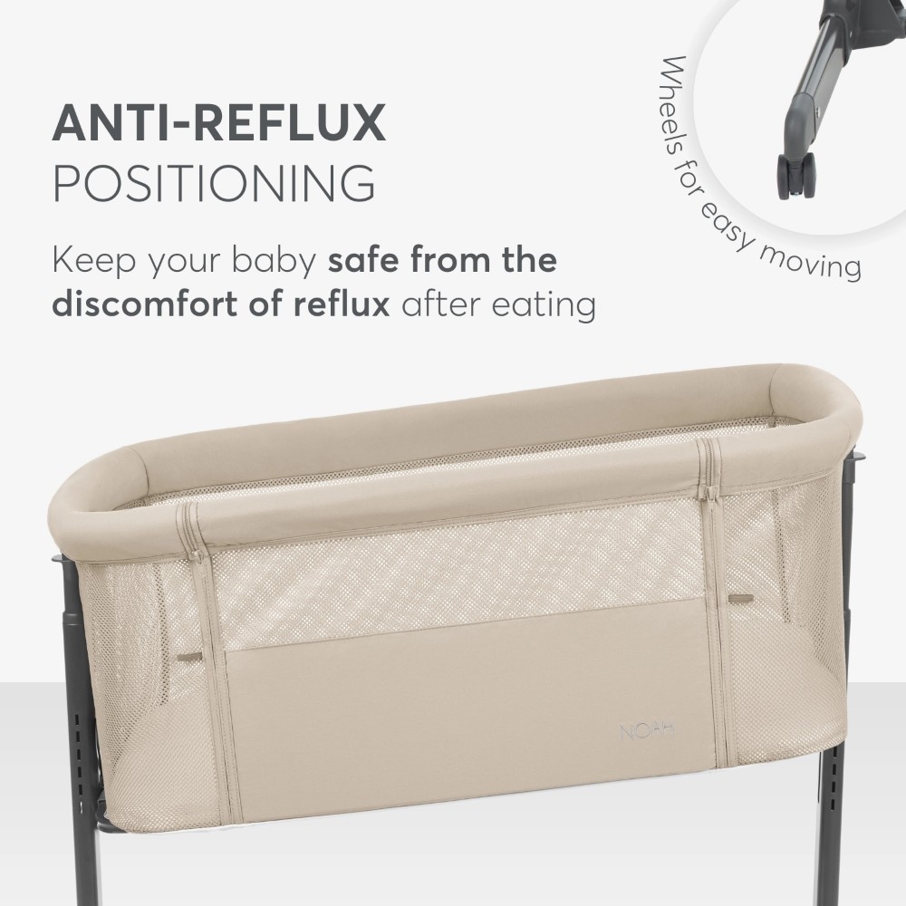 Το Bedside Crib NOAH είναι σχεδιασμένο για βρέφη από τη γέννηση έως 6 μηνών, παρέχοντας ένα ασφαλές, άνετο μέρος ακριβώς δίπλα στο κρεβάτι σας βοηθώντας τόσο τους γονείς όσο και το μωρό να επιτύχουν έναν ήσυχο και εύκολο νυχτερινό ύπνο.