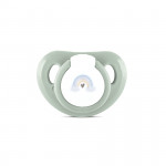 Προηγμένη καταπραϋντική θηλήΣτρογγυλό σχήμα θηλήςΠροστατευτικό καπάκι2 οπές αερισμού για επιπλέον ροή αέραΠροηγμένη καταπραϋντική