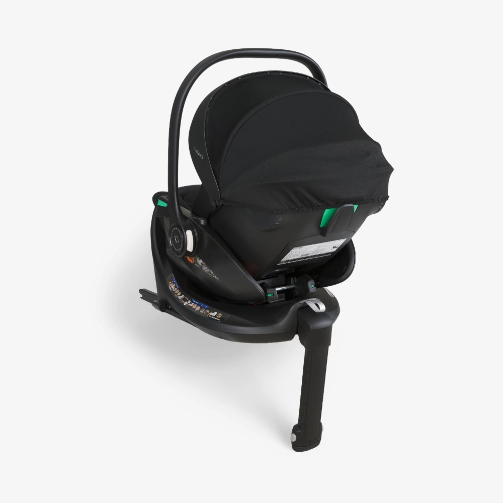 Η φωτογραφία δείχνει Δώστε στο νεογέννητό σας το καλύτερο ξεκίνημα με το κάθισμα αυτοκινήτου i-XTEND – μια ασφαλής και άνετη λύση σχεδιασμένη για βρέφη από 40 έως 87 cm, που καλύπτει όλες τις ηλικίες από νεογέννητο έως περίπου 2 ετών (0-13 kg).