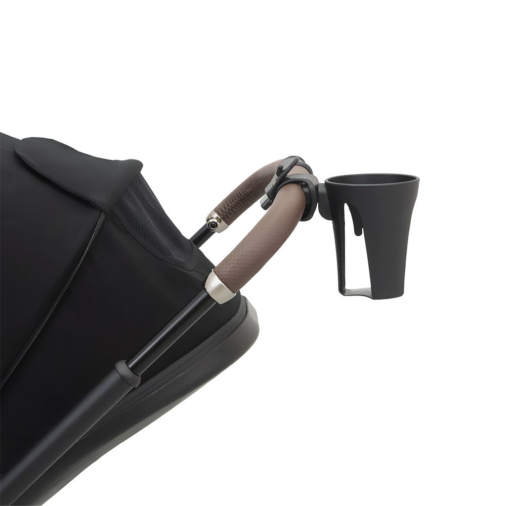 Η φωτογραφία δείχνει Dovadi Fly 2 σε 1&nbsp;NIGHT GREY&nbsp;– Στυλ, άνεση & πρακτικότητα σε κάθε βόλταΓιατί να το επιλέξετεΤο πολυκαρότσι Dovadi Fly 2 σε 1 σε κομψό χρώμα&nbsp;NIGHT GREY&nbsp;είναι η ιδανική επιλογή για γονείς που αναζητούν μοντέρνο design, πρακτικές λύσεις και απόλυτη ασφάλεια.