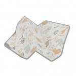 Η φωτογραφία δείχνει Παιδικό χαλάκι δραστηριοτήτων&nbsp; διπλής όψεως, για να απασχολείται το παιδί σας δημιουργικά οποιαδήποτε ώρα της ημέρας.