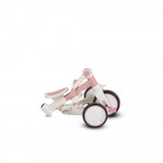 Η φωτογραφία δείχνει Compacto 4 σε 1, Byox – το τρίκυκλο που μεγαλώνει μαζί με το παιδί σας!Το πολυλειτουργικό τρίκυκλο Compacto 4 σε 1 έχει σχεδιαστεί για να προσαρμόζεται στις ανάγκες του παιδιού σας – από τις πρώτες κιόλας βόλτες μέχρι τις πρώτες ανεξάρτητες βόλτες του.