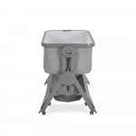 Η φωτογραφία δείχνει Η βρεφική κούνια Cozy συνδυάζει άνεση, ασφάλεια και λειτουργικότητα σε μία πρακτική λύση για τους γονείς και τα μικρά τους.