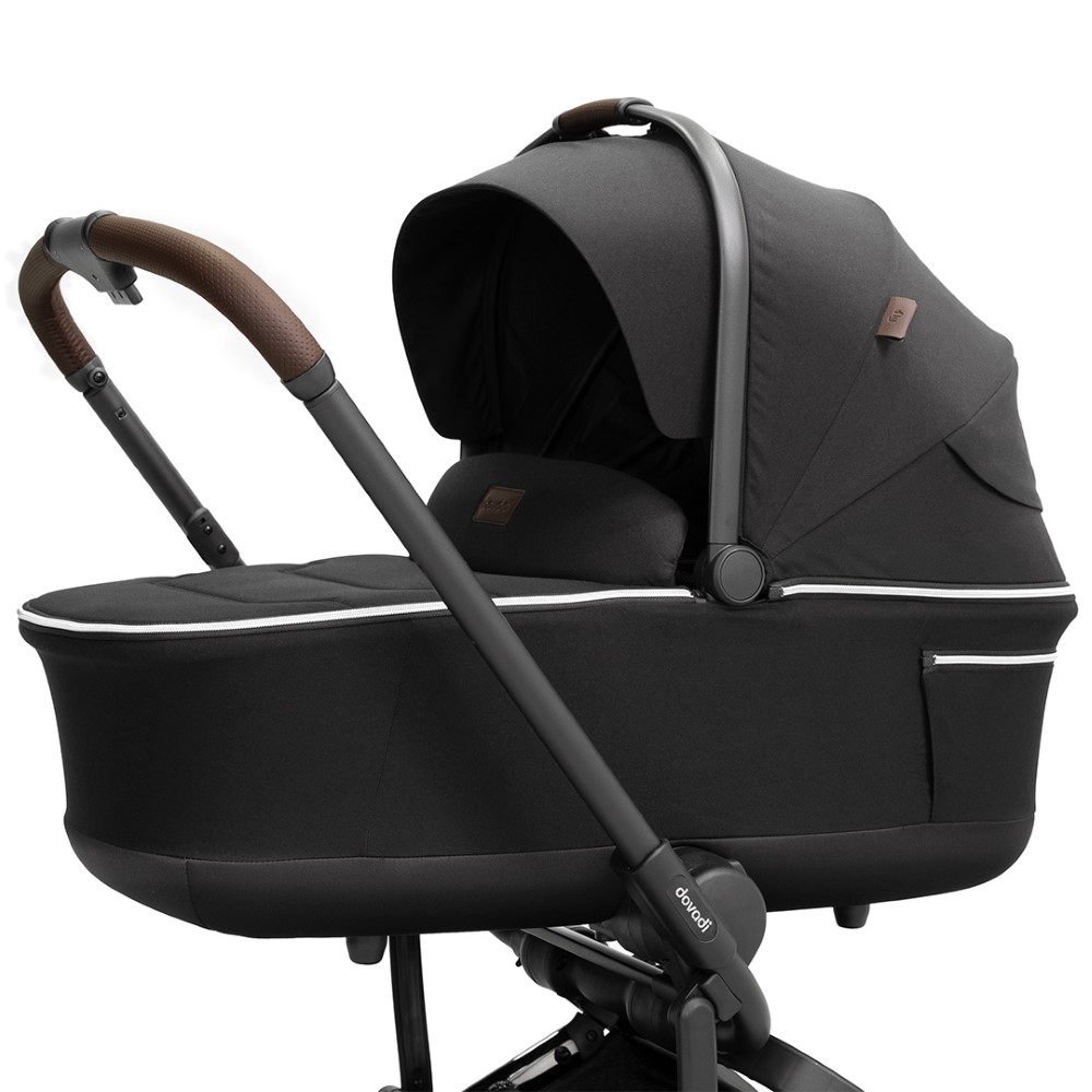 Dovadi Fly 2 σε 1 MIDNIGHT BLACK – Στυλ, άνεση & πρακτικότητα σε κάθε βόλταΓιατί να το επιλέξετεΤο πολυκαρότσι Dovadi Fly 2 σε 1 σε κομψό χρώμα MIDNIGHT BLACK είναι η ιδανική επιλογή για γονείς που αναζητούν μοντέρνο design, πρακτικές λύσεις και απόλυτη ασφάλεια.
