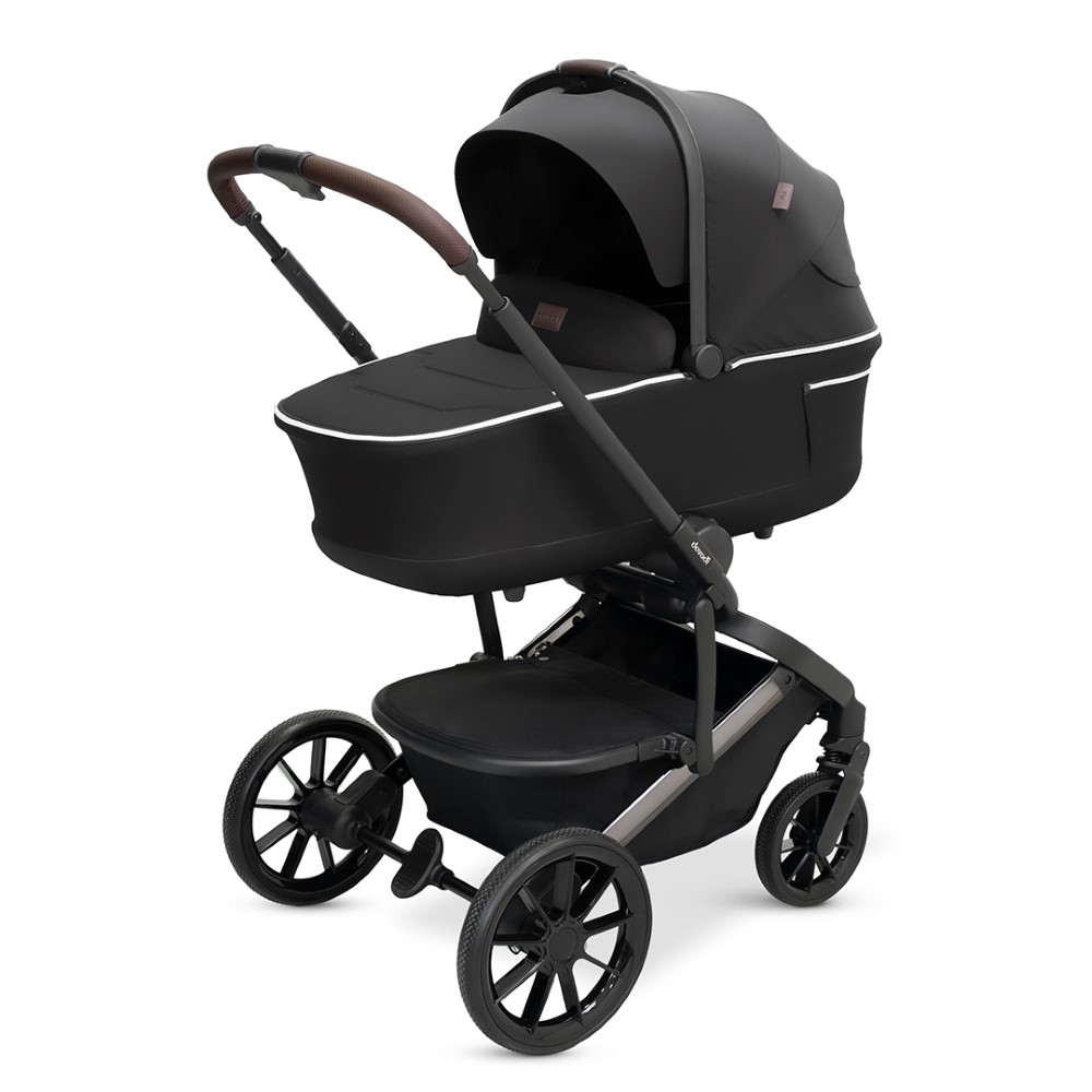 Dovadi Fly 2 σε 1 MIDNIGHT BLACK – Στυλ, άνεση & πρακτικότητα σε κάθε βόλταΓιατί να το επιλέξετεΤο πολυκαρότσι Dovadi Fly 2 σε 1 σε κομψό χρώμα MIDNIGHT BLACK είναι η ιδανική επιλογή για γονείς που αναζητούν μοντέρνο design, πρακτικές λύσεις και απόλυτη ασφάλεια.