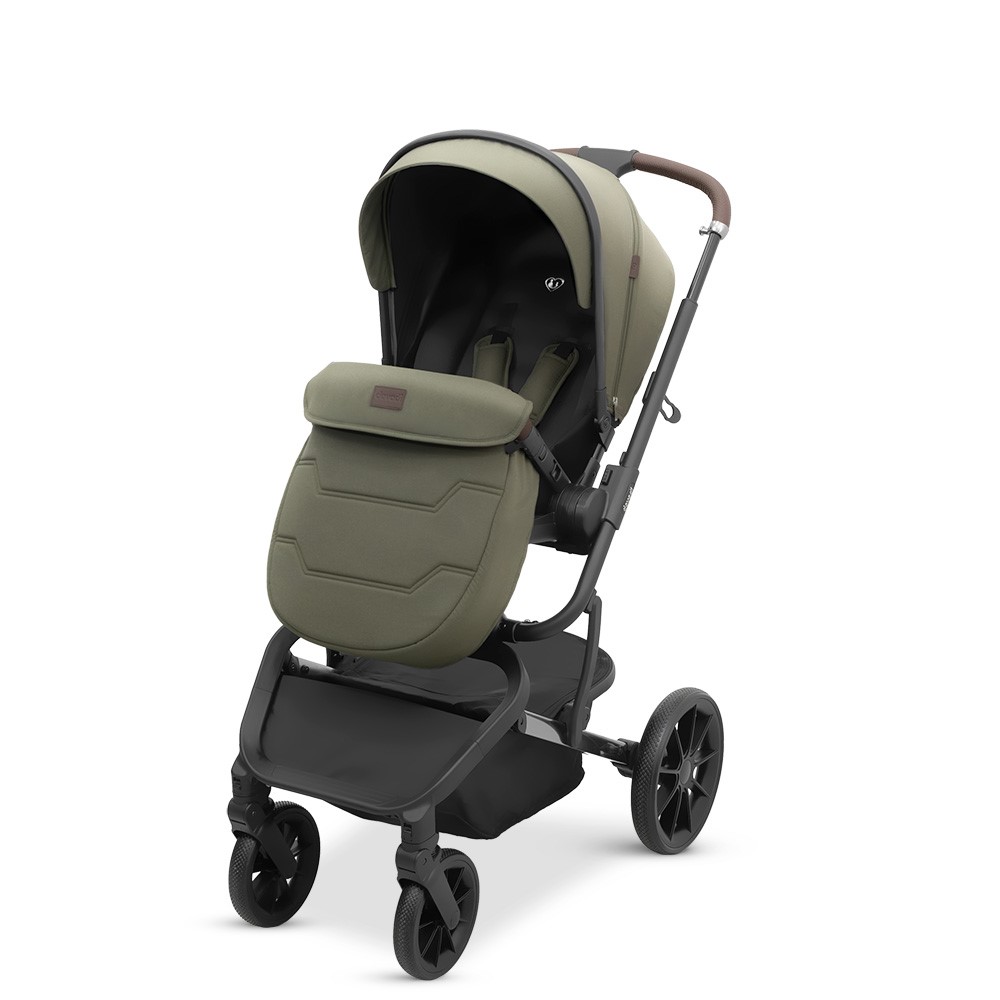 Η φωτογραφία δείχνει Dovadi Fly 3 σε 1 Forest Green – Στυλ, άνεση & πρακτικότητα σε κάθε βόλταΓιατί να το επιλέξετεΤο πολυκαρότσι Dovadi Fly 2 σε 1 σε κομψό χρώμα Forest Green είναι η ιδανική επιλογή για γονείς που αναζητούν μοντέρνο design, πρακτικές λύσεις και απόλυτη ασφάλεια.