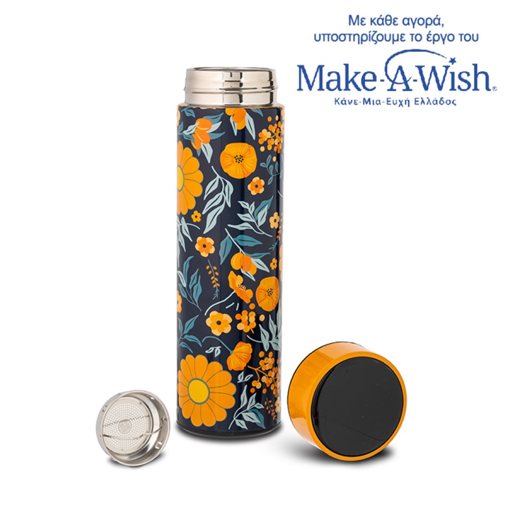 Η φωτογραφία δείχνει Το ανοξείδωτο θερμός We Care της NAVA με φίλτρο και ψηφιακή ένδειξη θερμοκρασίας στο καπάκι 500ml είναι κατασκευασμένο από υψηλής ποιότητας ανοξείδωτο ατσάλι 304 (18/8 stainless steel).