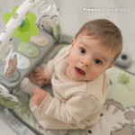 Η φωτογραφία δείχνει LORELLI ΧΑΛΑΚΙ ΔΡΑΣΤΗΡΙΟΤΗΤΩΝ ΜΕ ΠΙΑΝΟ 'MY FIRST PIANO'Αψίδα με 4 παιχνίδια και έναν καθρέφτη σε σχήμα λουλουδιούΞαπλώστε για να παίξετεΜαλακό υφασμάτινο υπόστρωμαΑνάπτυξη κινητικών δεξιοτήτωνΠροώθηση της ικανότητας σκέψηςΤο πιάνο μπορεί να χρησιμοποιηθεί ανεξάρτηταΜέγεθος: 73x6