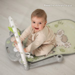 Η φωτογραφία δείχνει LORELLI ΧΑΛΑΚΙ ΔΡΑΣΤΗΡΙΟΤΗΤΩΝ ΜΕ ΠΙΑΝΟ 'MY FIRST PIANO'Αψίδα με 4 παιχνίδια και έναν καθρέφτη σε σχήμα λουλουδιούΞαπλώστε για να παίξετεΜαλακό υφασμάτινο υπόστρωμαΑνάπτυξη κινητικών δεξιοτήτωνΠροώθηση της ικανότητας σκέψηςΤο πιάνο μπορεί να χρησιμοποιηθεί ανεξάρτηταΜέγεθος: 73x6