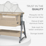 Η φωτογραφία δείχνει KIKKA BOO NANNA 2 ένα πρακτικό και κομψό λίκνο σχεδιασμένο να παρέχει ασφάλεια και άνεση στα νεογέννητα, προσφέροντας παράλληλα ευκολία στους γονείς.