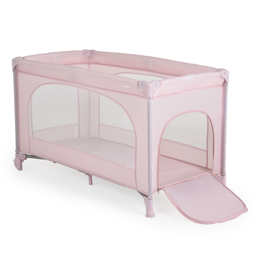 Η φωτογραφία δείχνει Η πτυσσόμενη κούνια Uno της Moni συνδυάζει κομψό σχεδιασμό και λειτουργικότητα για να παρέχει ένα ασφαλές και άνετο περιβάλλον για ύπνο και παιχνίδι – τόσο στο σπίτι όσο και κατά τη διάρκεια ταξιδιού.