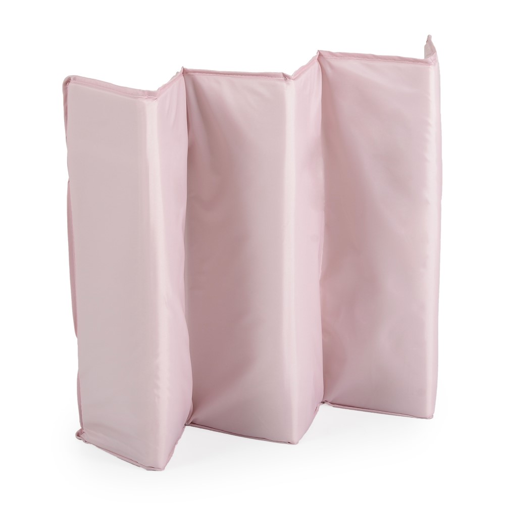 Η φωτογραφία δείχνει Η πτυσσόμενη κούνια Uno της Moni συνδυάζει κομψό σχεδιασμό και λειτουργικότητα για να παρέχει ένα ασφαλές και άνετο περιβάλλον για ύπνο και παιχνίδι – τόσο στο σπίτι όσο και κατά τη διάρκεια ταξιδιού.