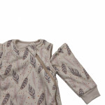 Η φωτογραφία δείχνει Σιγουρευτείτε ότι το παιδί σας παραμένει ζεστό όλη την νύχτα με τον υπνόσακο της Bebe Stars!Το 100% ελαστικό βαμβακερό αναπνεώμενο και αντιβακτιριδιακό ύφασμα δίνει&nbsp; στο μωρό σας την άνεση&nbsp; και την προστασία που χρειάζεται.