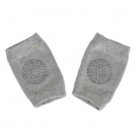 Οι παιδικές επιγονατίδες αναρρίχησης και βάδισης Itsy Bitsy διατίθενται σε γενικό μέγεθος, κατάλληλο για παιδιά ηλικίας μεταξύ 6 μηνών και 3 ετώνΑπό απαλό και ελαστικό βαμβακερό ύφασμα που ταιριάζει στο σχήμα του ποδιού χωρίς να δημιουργεί ενόχλησηΓια πρόσθετη προστασία των γονάτων στο μπροστινό μέρ