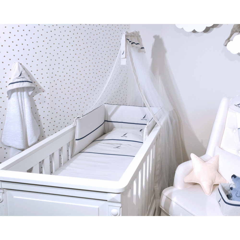 Πάπλωμα λευκό 100χ140 με γέμιση σιλικονούχο πολυέστερ 300γρμ/τμ, Παπλωματοθήκη 100χ140 με φερμουάρ, πάντα 34χ210, Κουνουπιέρα 180χ500.