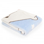 Αφράτη και ζεστή βρεφική κουβέρτα, διαστάσεων 80 x 110 cm, κατασκευασμένη από 100% πολυεστέρα.