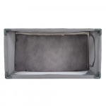 Η φωτογραφία δείχνει Το πτυσσόμενο παρκοκρέβατο One touch ξεχωρίζει με την εξαιρετικά εύκολη και γρήγορη μέθοδο αναδίπλωσης με το ένα χέρι.