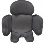 Η φωτογραφία δείχνει Παρουσιάζουμε το κάθισμα αυτοκινήτου Hoku – μια καινοτόμο, άνετη και ασφαλή λύση για το παιδί σας κατά τη διάρκεια των ταξιδιών.