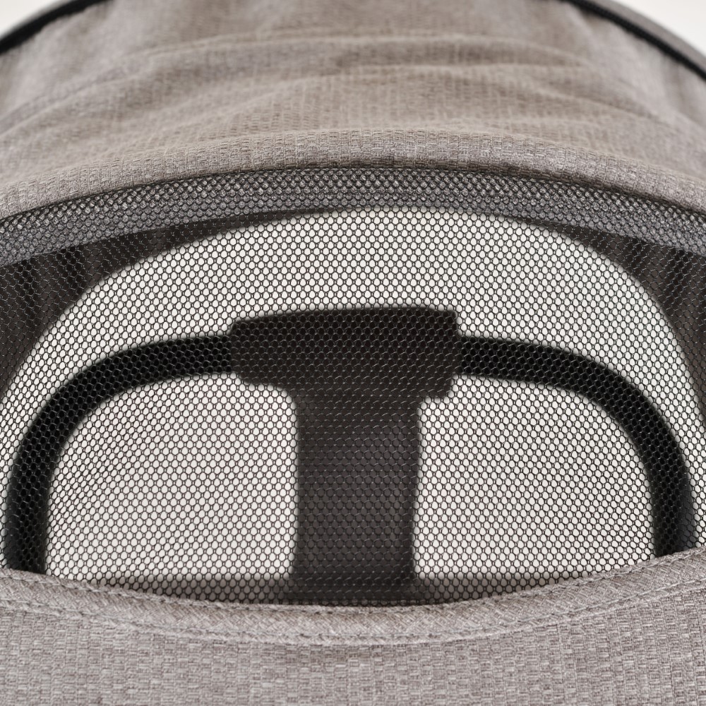 Η φωτογραφία δείχνει Καρότσι 3 σε 1 της εταιρείας Cangaroo.