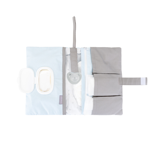 Υφασμάτινη θήκη για πάνες και μωρομάντιλα της εταιρείας Kikka Boo.