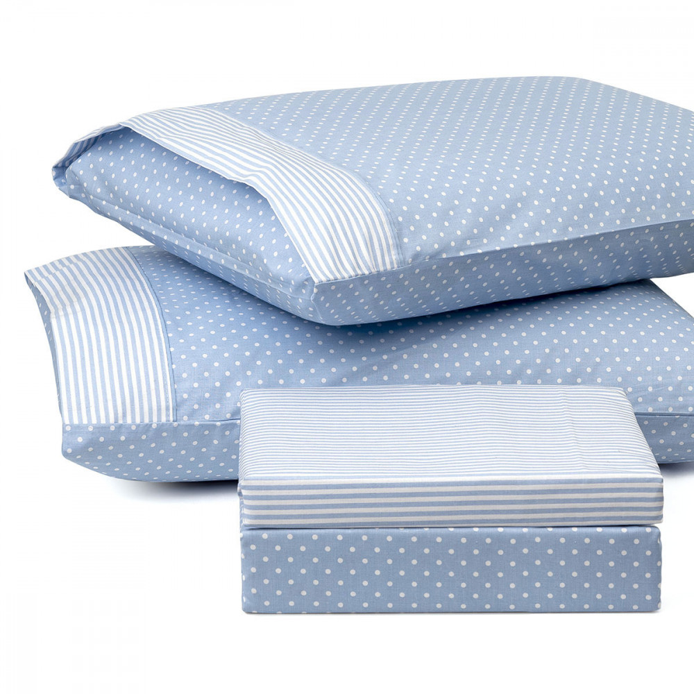 Η τάση του φετινού καλοκαιριού! Χαρούμενα χρώματα με διακριτικό πουά και ριγέ.