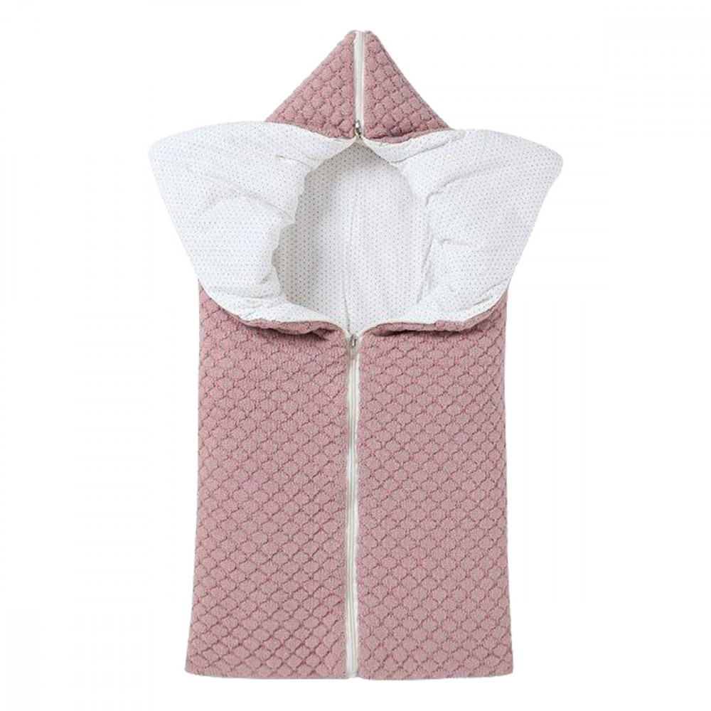 Μονόχρωμος υπνόσακος με παιχνιδιάρικο σχέδιο από 100% βαμβάκι σε διάφορα χρώματα Για να διαλέξετε αυτό που ταιριάζει στο μικρό σας και να του χαρίσετε ένα ξέγνοιαστο ύπνο.