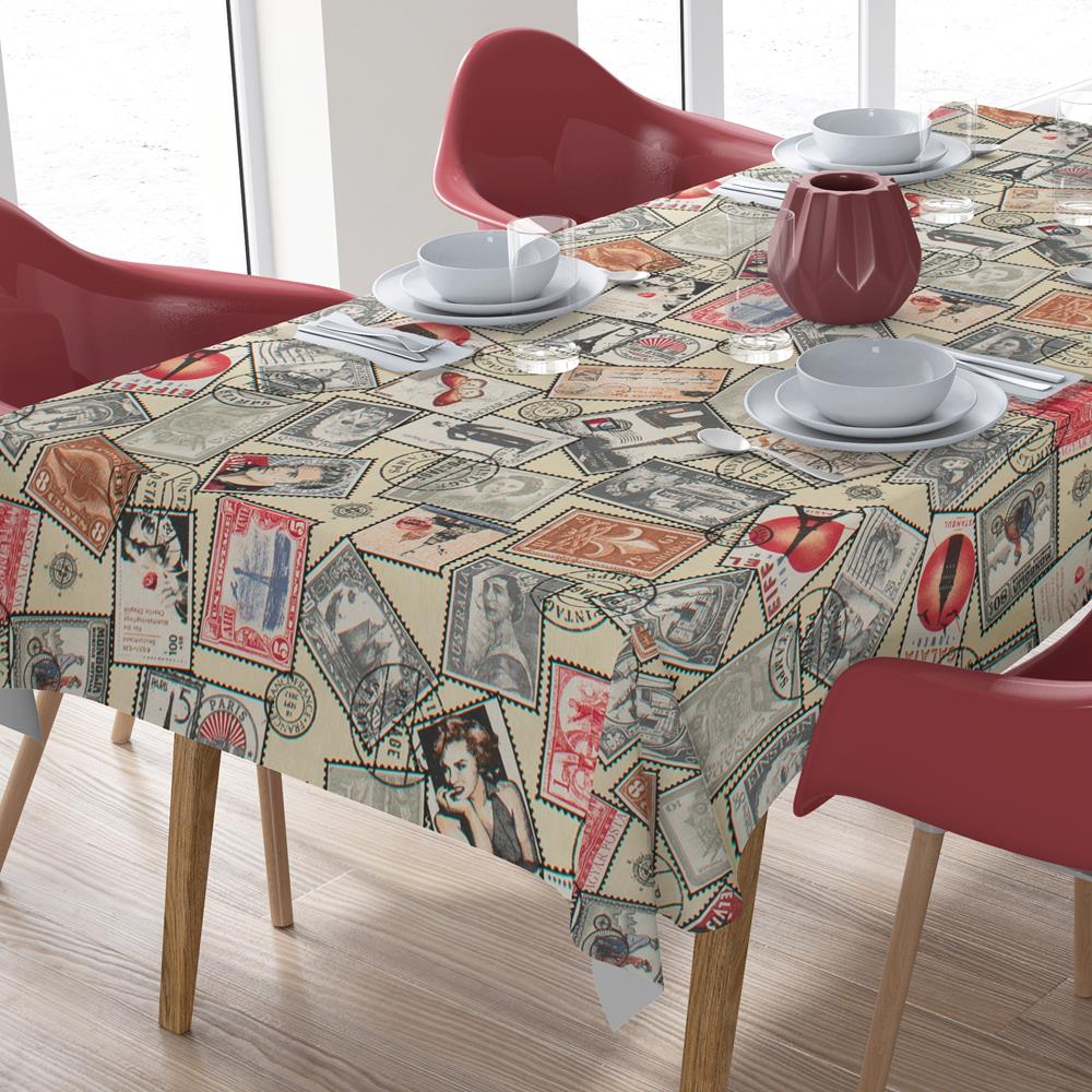 Αλέκιαστο καρέ διάστασης 90Χ90 cm ύφανσης PANAMA με ειδικό φινίρισμα στα νήματα, που το καθιστά μαλακό και αδιάβροχο.