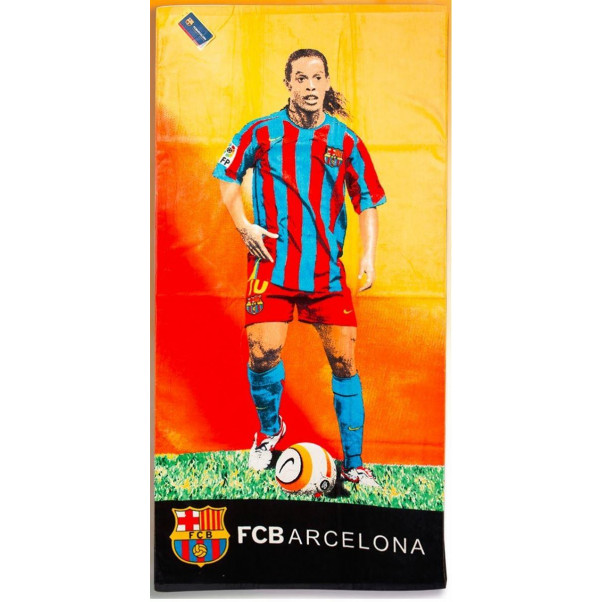 Η φωτογραφία δείχνει Πετσέτα Θαλάσσης vintage Barcelona 75X150, βαμβακερή 100 % βελουτέ 400 gsm printed με τον αγαπημένο παλαίμαχο παίκτη Ronaldinho της δημοφιλούς ομάδας.