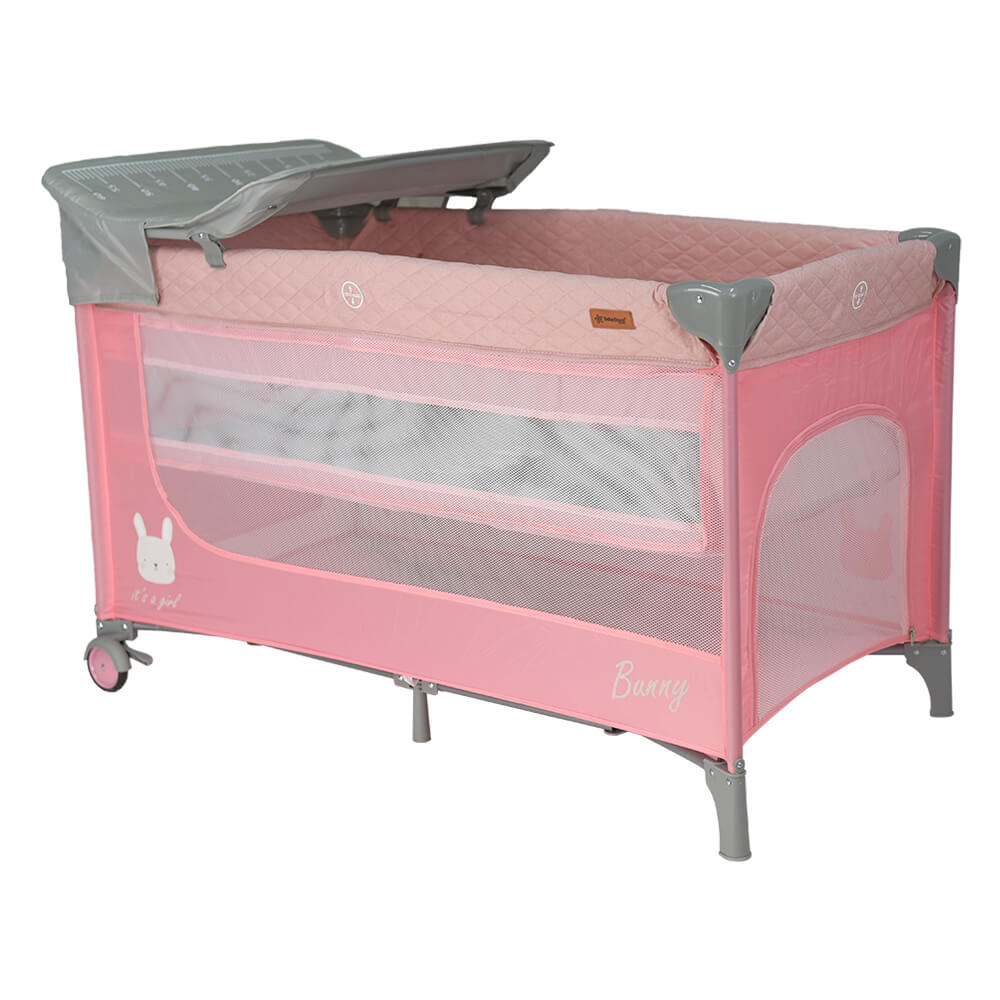 Το νέο παρκοκρέβατο Comfort της Bebe Stars, όπως και το όνομα του, είναι ιδανικό για το σπίτι, αλλά και για μία εξόρμηση με το παιδί σας, καθώς είναι άνετο με μοντέρνο σχεδιασμό.