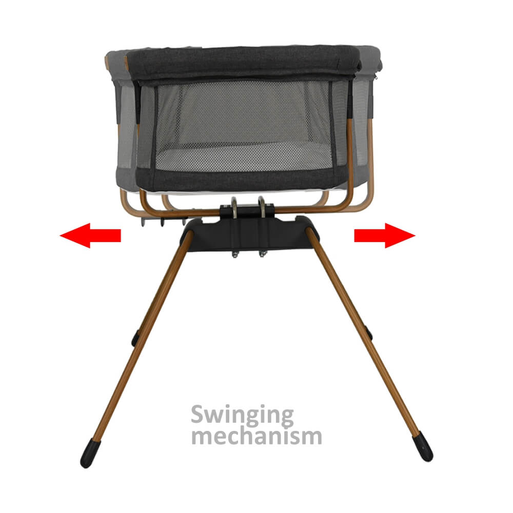 Το Chic 2 in 1 είναι το νέο λίκνο-κούνια της Bebe Stars, στο οποίο το μωρό σας μπορεί να κοιμηθεί με ασφάλεια, ενώ μπορείτε να είστε δίπλα του και να νιώθει προστασία.