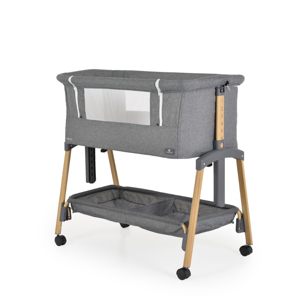 Λίκνο μωρού της εταιρείας CangarooΚατάλληλο για μωρά από 0 μηνών.