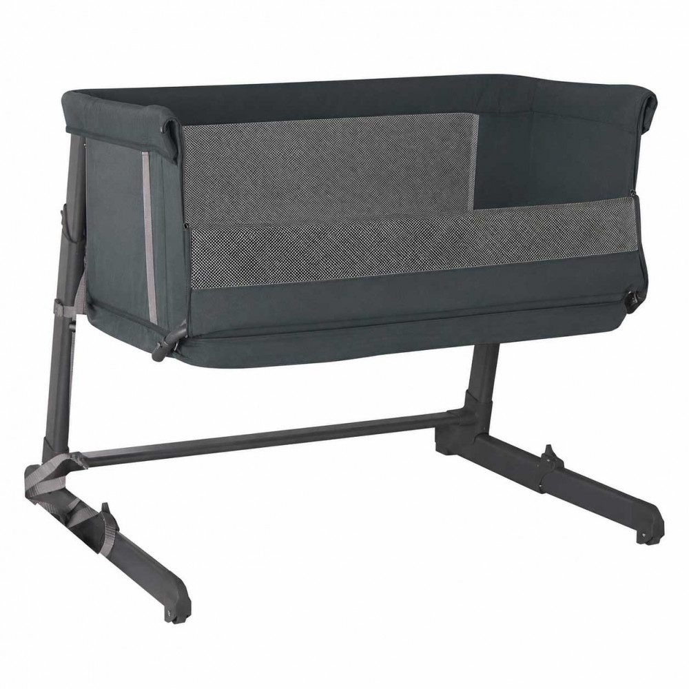 Το Side to Side Plus 2in1 είναι το νέο λίκνο-παρκοκρέβατο της Bebe Stars όπου το μωρό σας μπορεί να κοιμηθεί με ασφάλεια στο λίκνο του, ενώ μπορείτε να είστε δίπλα του, να νιώθει προστασία και να το θηλάζετε με άνεση.