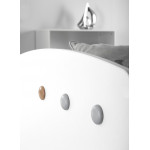 ΠεριγραφήΒρεφικό κρεβάτι με ανατομική βάση σε διάσταση 60×120.