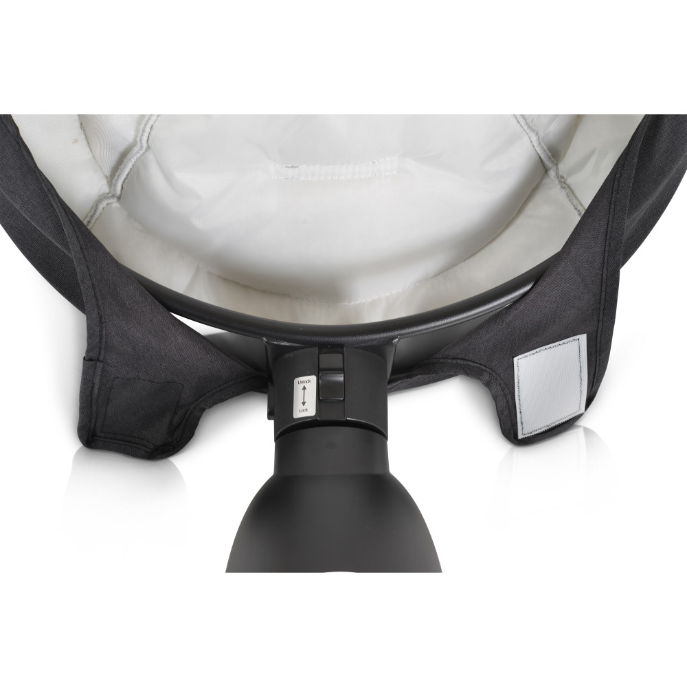 Η φωτογραφία δείχνει Hλεκτρικο ριλαξ της εταιρείας Moni.