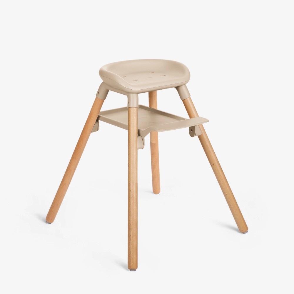 Ξύλινο καρεκλάκι 2 σε 1 κατάλληλο για διαφορετικά παιδικά στάδια της εταιρείας Kikka BooΑναλυτικά Χαρακτηριστικά:Κατάλληλο για παιδιά που μπορούν να καθίσουν χωρίς βοήθεια και έως 36 μήνες - στάδιο 1.