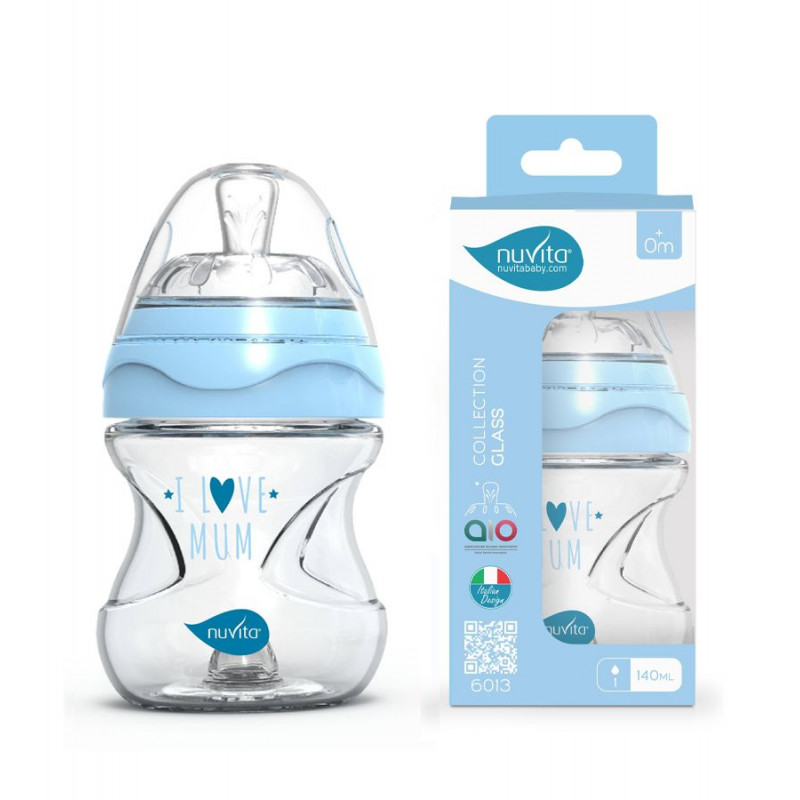 Το Materno Feel Glass είναι το μπιμπερό κατά των κολικών από βοριοπυριτικό γυαλί με ειδική θηλή που μιμείται τη θηλή της μητέρας ως προς το σχήμα, την ελαστικότητα και την κίνηση, διευκολύνοντας την εναλλαγή θηλασμού χωρίς να διακόπτει τη φυσική συνήθεια σίτισης του μωρού.