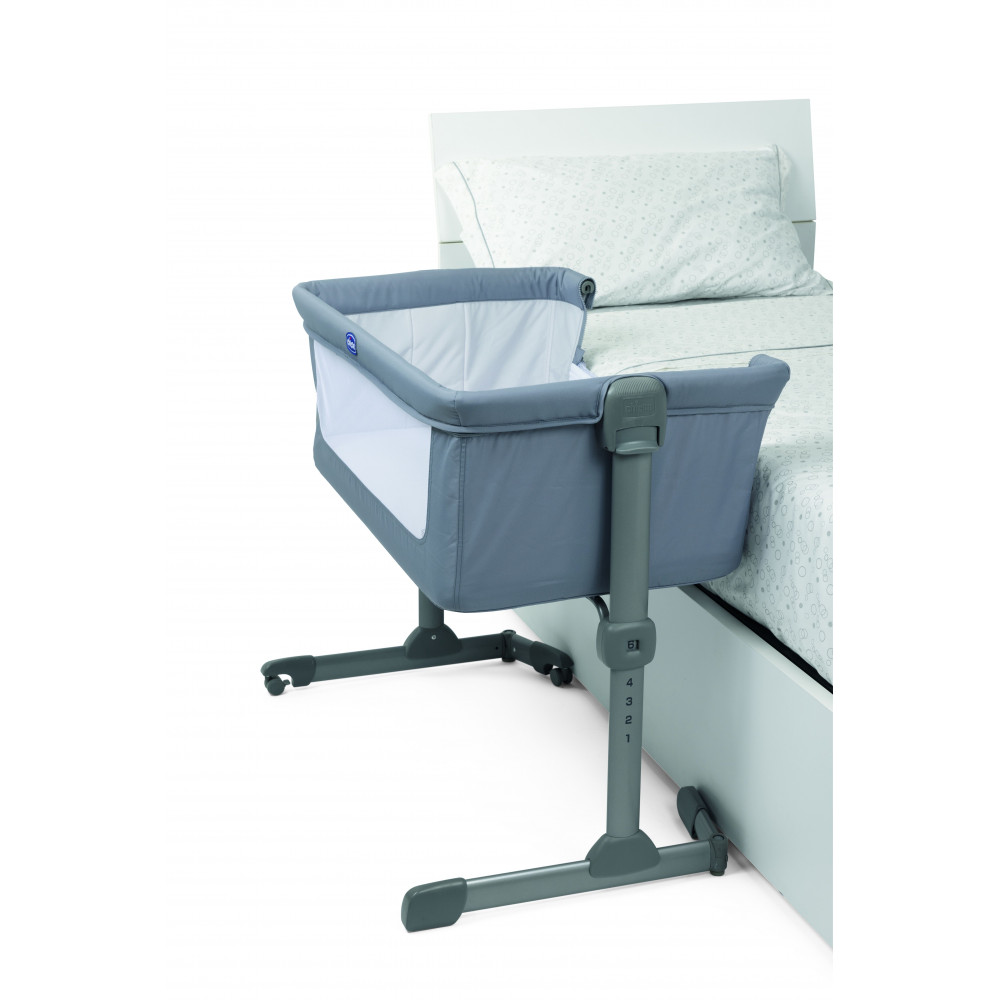 Λικνο της εταιρείας Chicco.