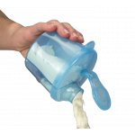 Δοσομετρητής σκόνης γάλακτοςΠρακτικό δοχείο σε 3 «διαμερίσματα», για την εύκολη κι ασφαλή μεταφορά της σκόνης του γάλακτος.