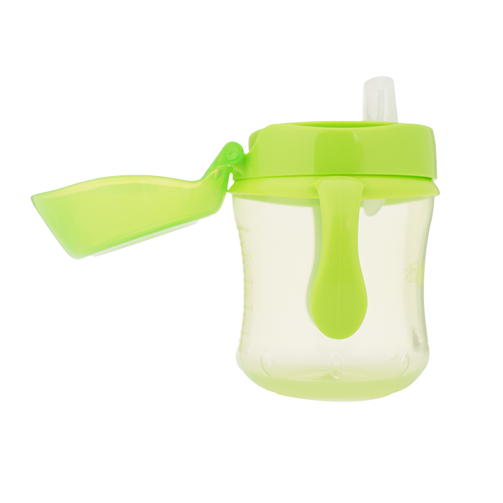 Κύπελλο 180 ml μαλακό στόμιο με καπάκι και λαβέςΕιδικά σχεδιασμένο κύπελλο εκπαίδευσης, για το πρώτο στάδιο «ανεξαρτητοποίησης» του μωρού.