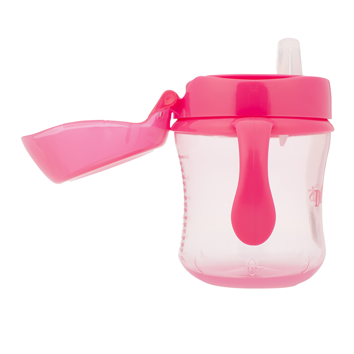 Η φωτογραφία δείχνει Κύπελλο 180 ml μαλακό στόμιο με καπάκι και λαβέςΕιδικά σχεδιασμένο κύπελλο εκπαίδευσης, για το πρώτο στάδιο «ανεξαρτητοποίησης» του μωρού.