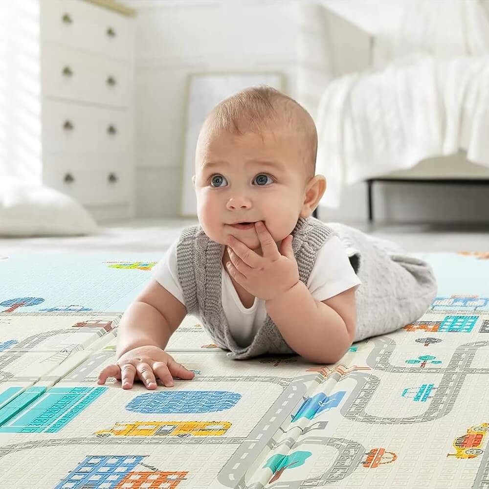 Παιδικό χαλάκι δραστηριοτήτων  διπλής όψεως, για να απασχολείται το παιδί σας δημιουργικά οποιαδήποτε ώρα της ημέρας.