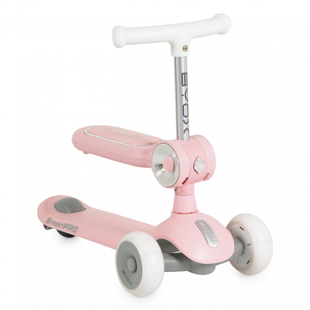 Το Scooter 2in1 StreetPro της Byox έχει σχεδιαστεί για να μετατρέπει κάθε βόλτα σε μια ακόμα πιο ευχάριστη εμπειρία.