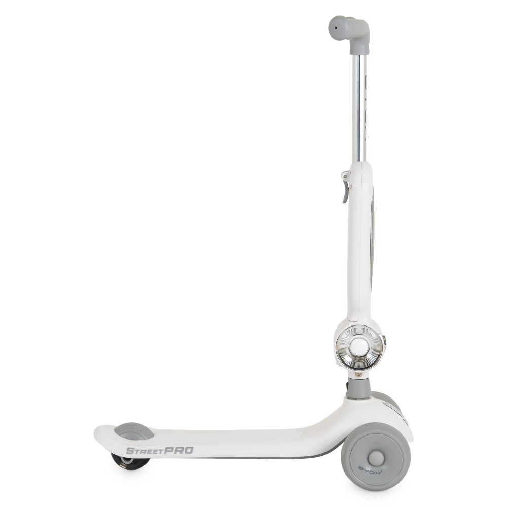 Το Scooter 2in1 StreetPro της Byox έχει σχεδιαστεί για να μετατρέπει κάθε βόλτα σε μια ακόμα πιο ευχάριστη εμπειρία.