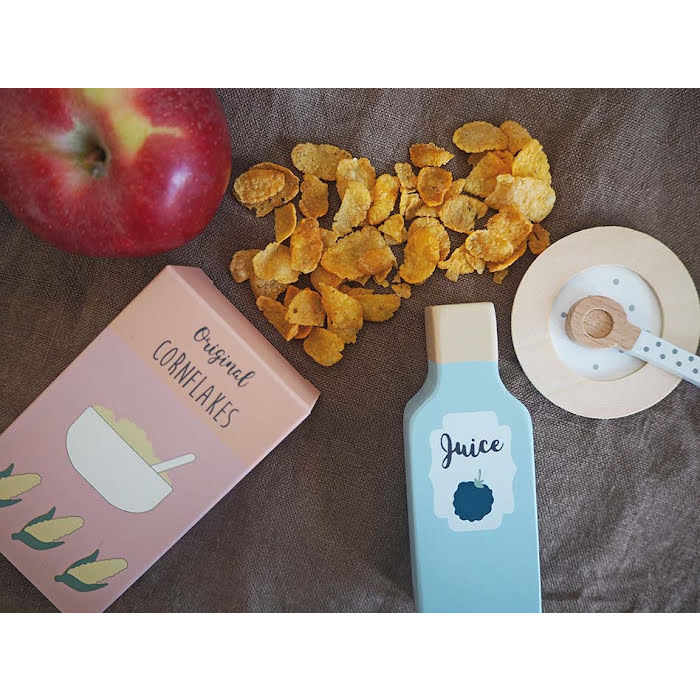 Ήρθε η στιγμή να ανοίξεις το δικό σου φανταστικό μανάβικο μαζί με την Jabadabado!Τώρα μπορείς εύκολα να φτιάξεις το πιο όμορφο μανάβικο της γειτονιάς από όπου όλοι θα έρχονται να ψωνίζουν!Τα παιχνίδια της Jabadabado είναι σχεδιασμένα ώστε να εξελίσσουν την φαντασία των παιδιών.